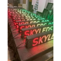 LED Laufschrift Serie Produktion Display